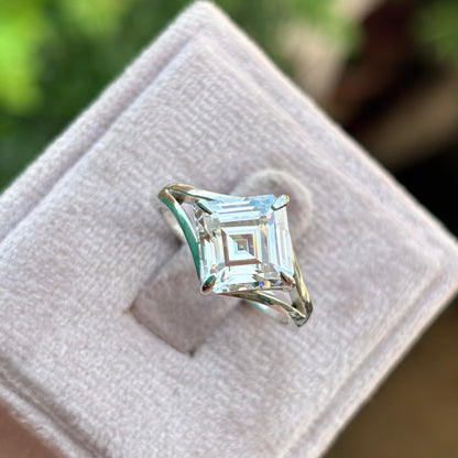 Moissanite Ring in Asscher Cut