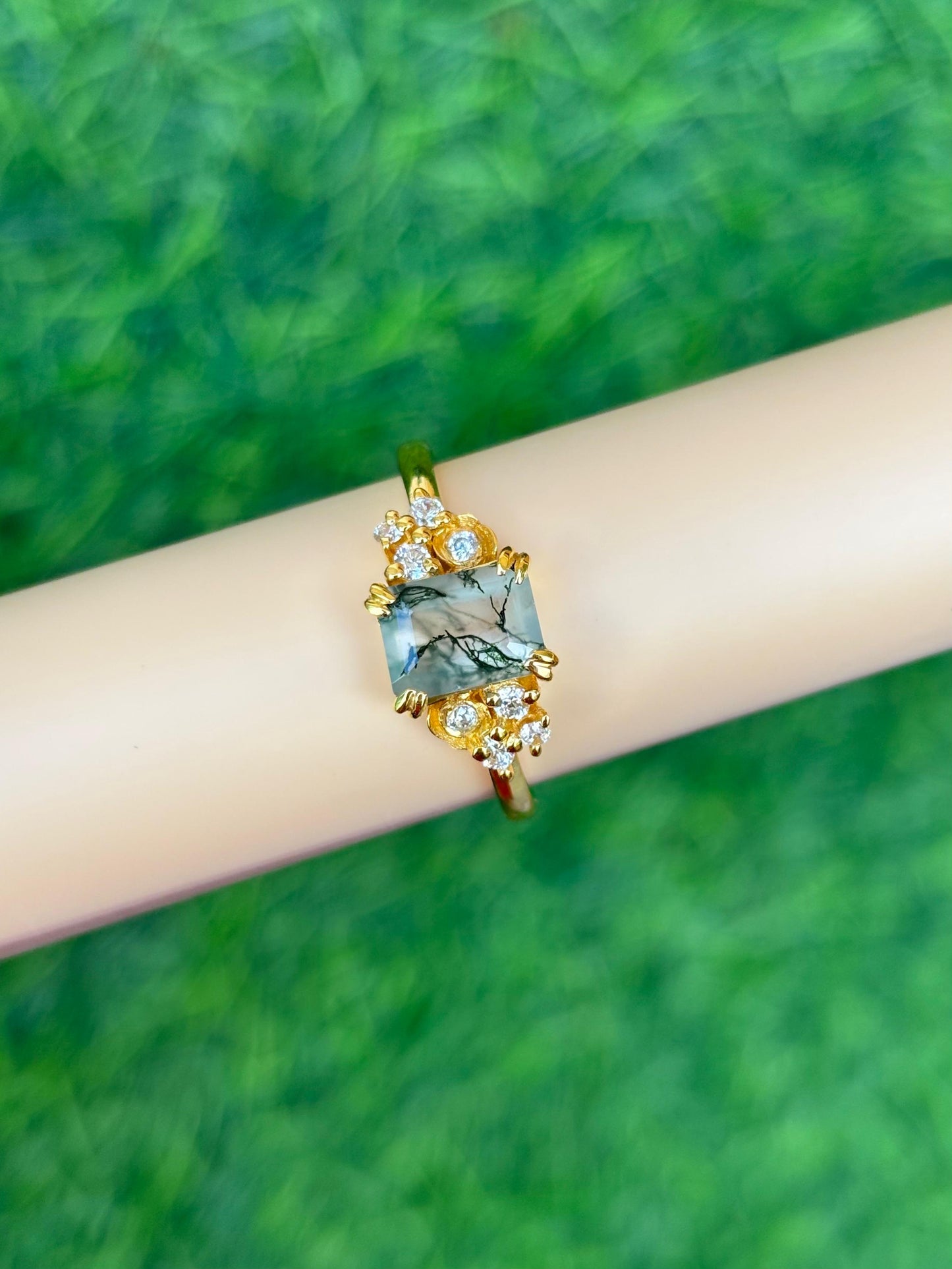 Moss Agate Floral Vintage Ring
