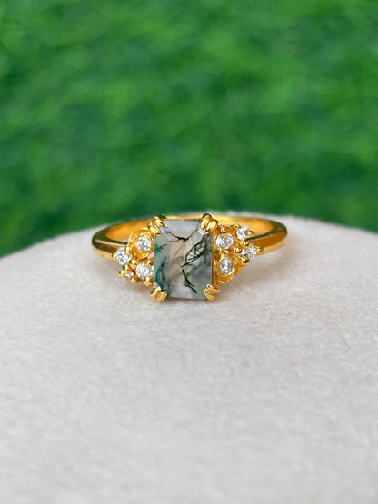 Moss Agate Floral Vintage Ring